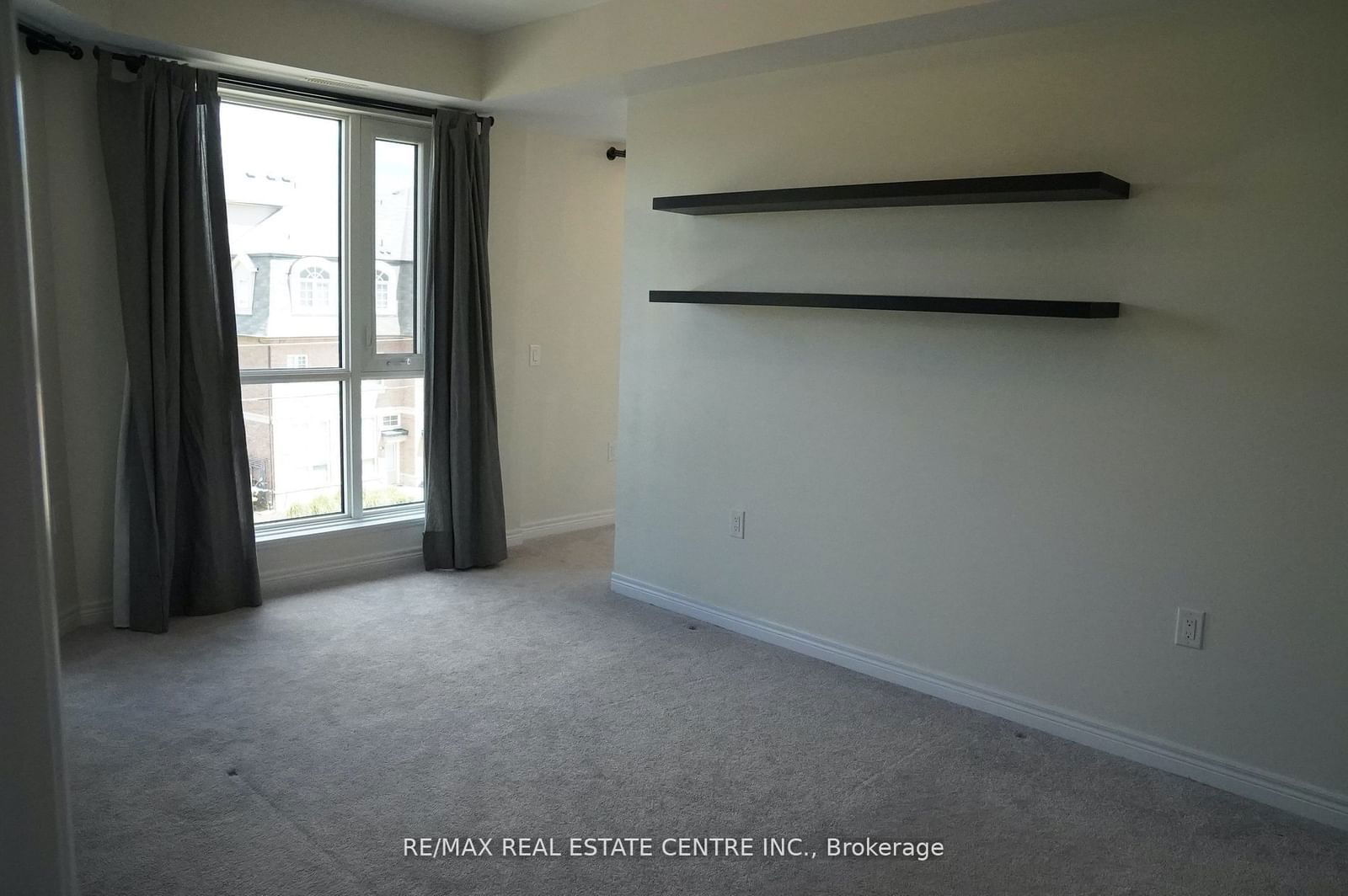 2388 Khalsa Gate, unit 305 for rent - image #13