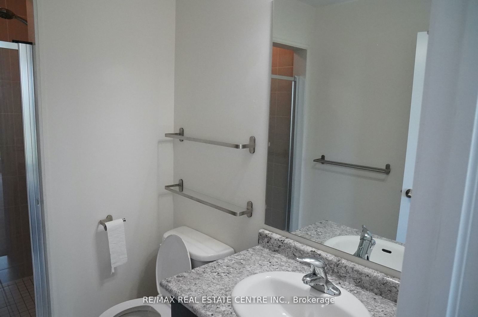 2388 Khalsa Gate, unit 305 for rent - image #17