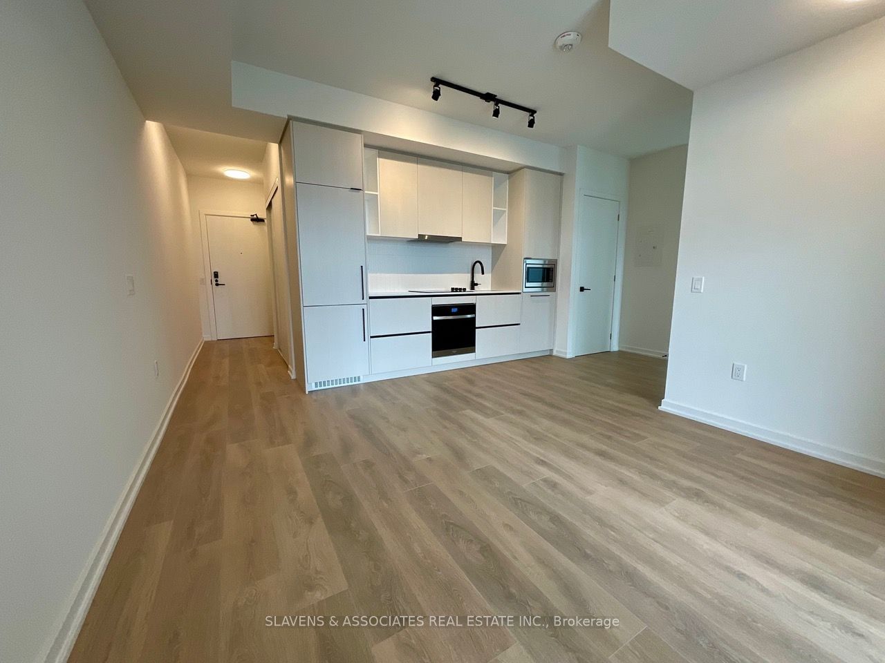 1285 Dupont St, unit 1401 for rent