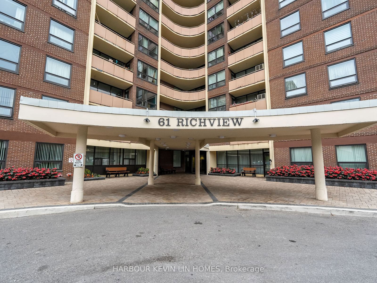 61 Richview Rd, unit 2011 for sale - image #3