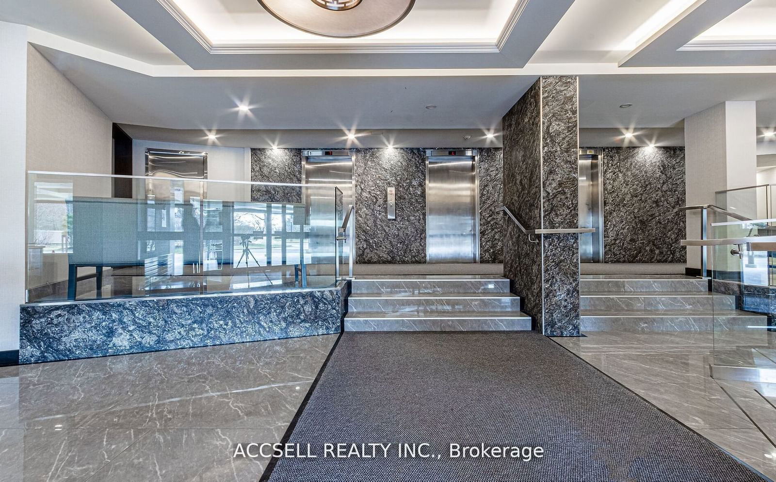 716 The West Mall, unit 1004 for sale - image #3