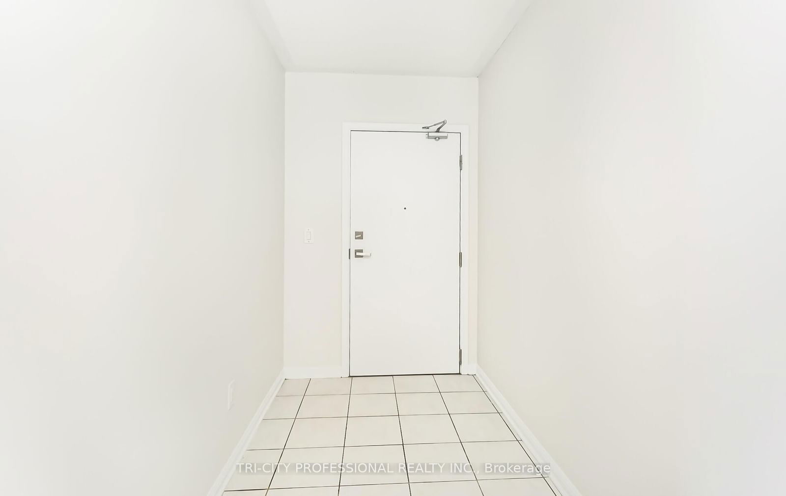 70 Baycliffe Cres, unit 204 for sale - image #8