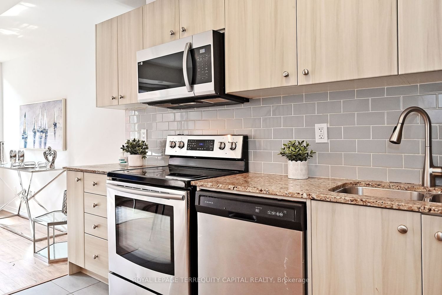 871 Wilson Ave, unit 34 for sale - image #16