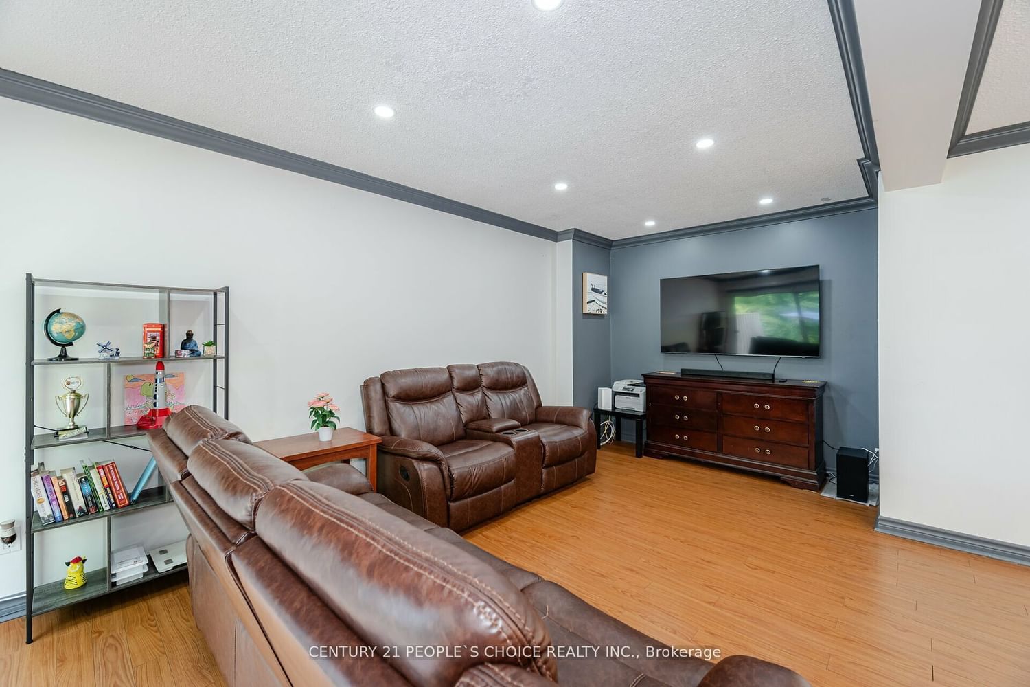 2605 Woodchester Dr, unit 48 for sale - image #13