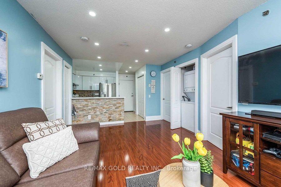 4 Dayspring Circ N, unit 408 for sale - image #16