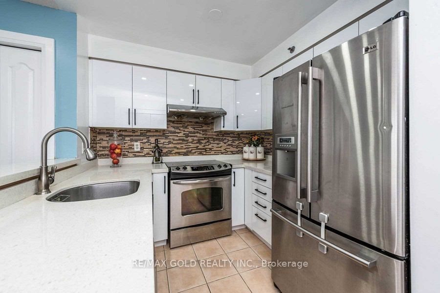 4 Dayspring Circ N, unit 408 for sale - image #18