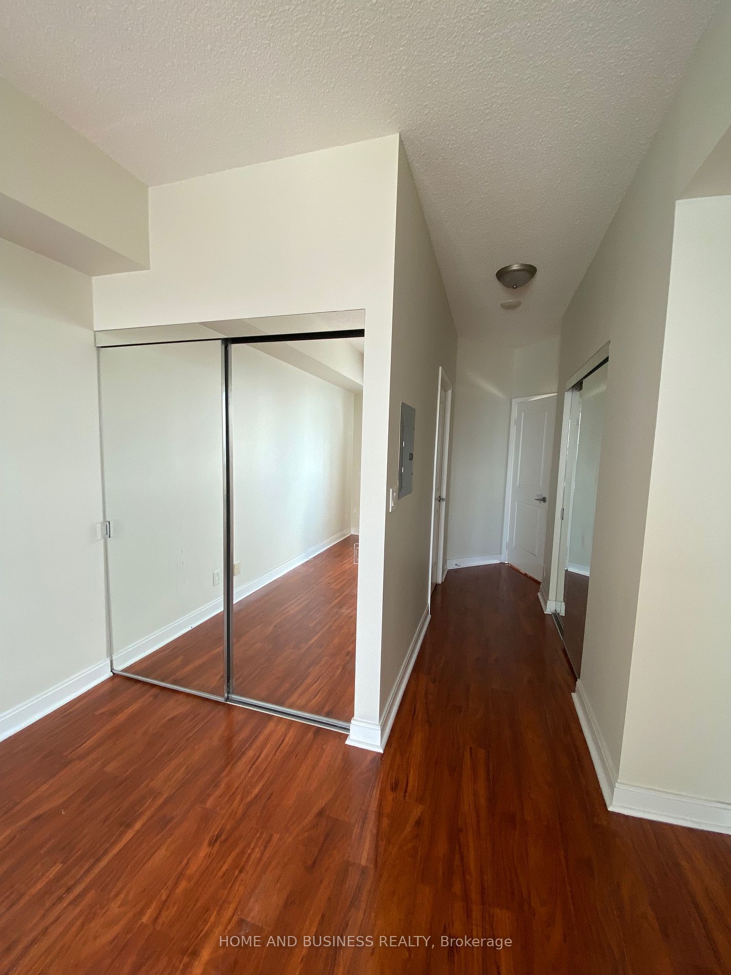 70 Absolute Ave, unit 2505 for rent - image #10