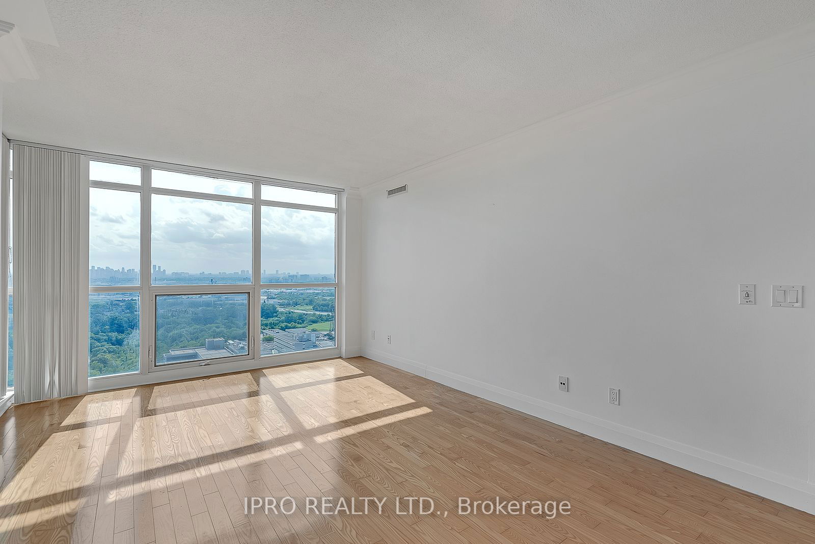 225 Sherway Gardens Rd, unit 2909 for rent - image #6