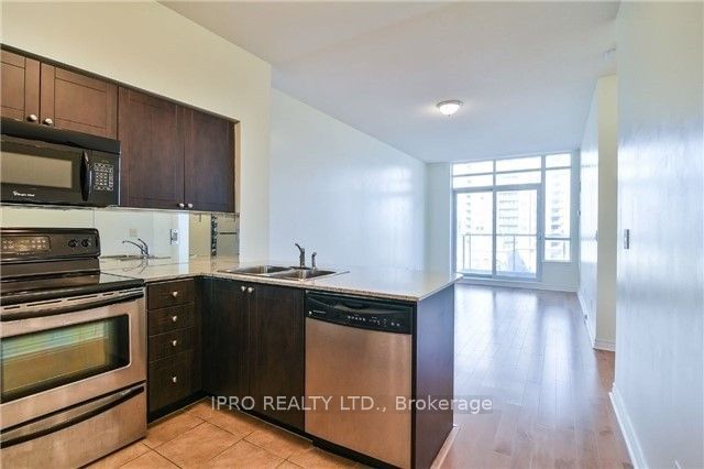 388 Prince of Wales Dr, unit 1207 for rent