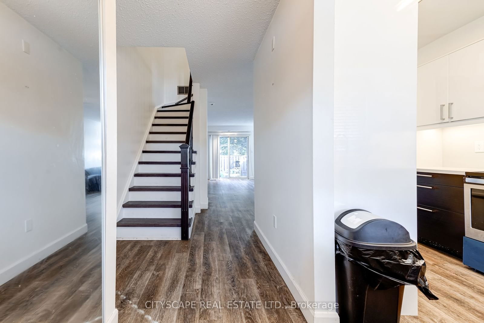 2779 Gananoque Drive Townhomes, Mississauga, Toronto