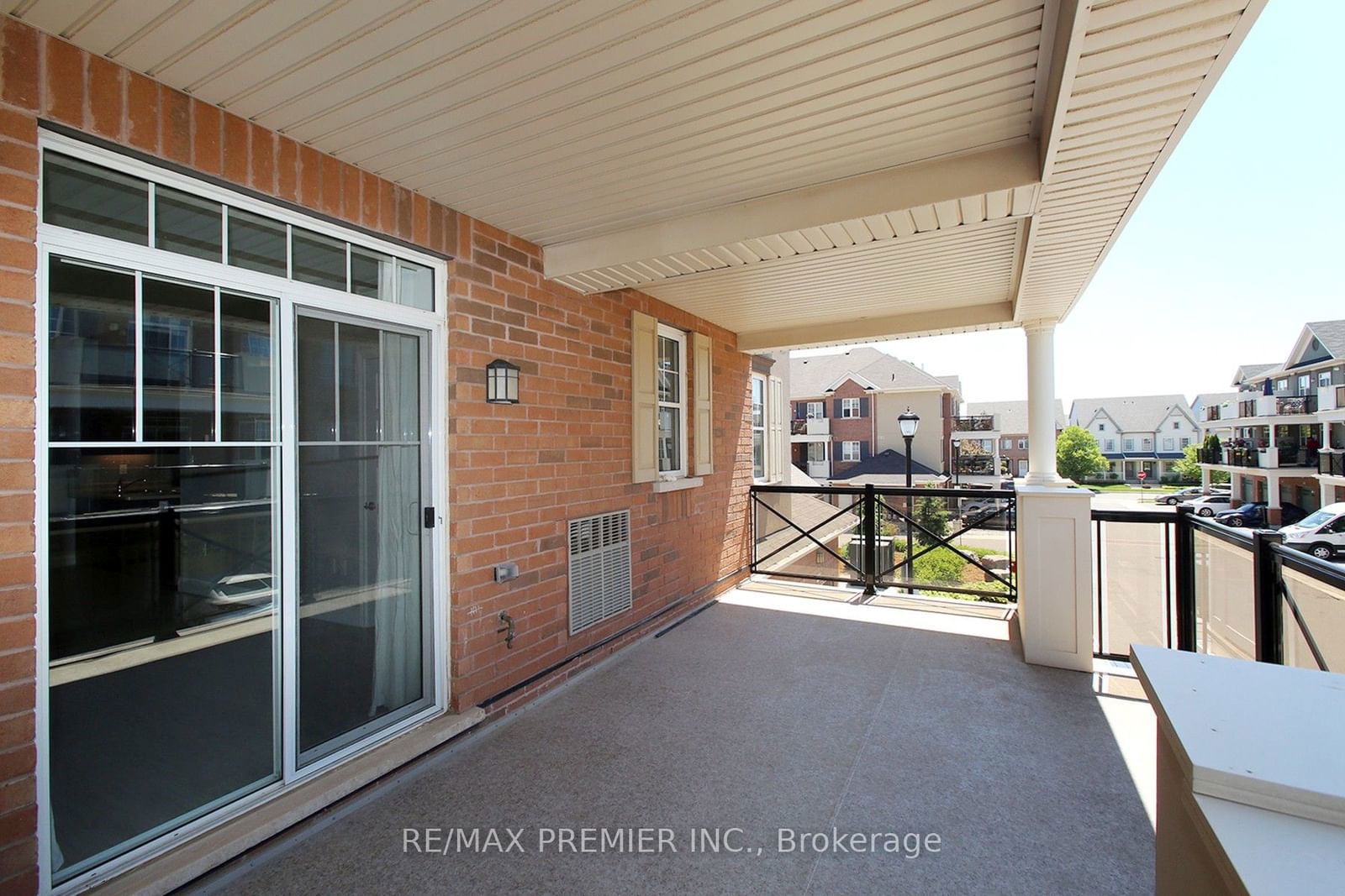 269 Georgian Dr, unit 211 for rent - image #6