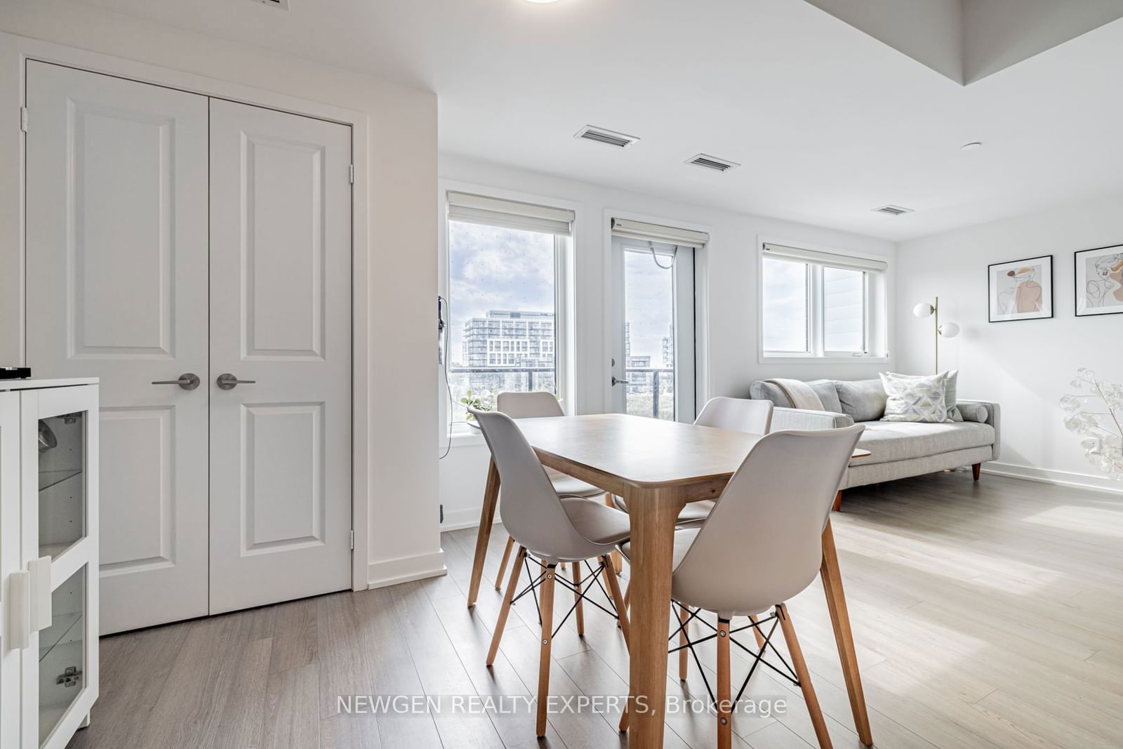 155 Downsview Park Blvd W, unit 211 for sale - image #8