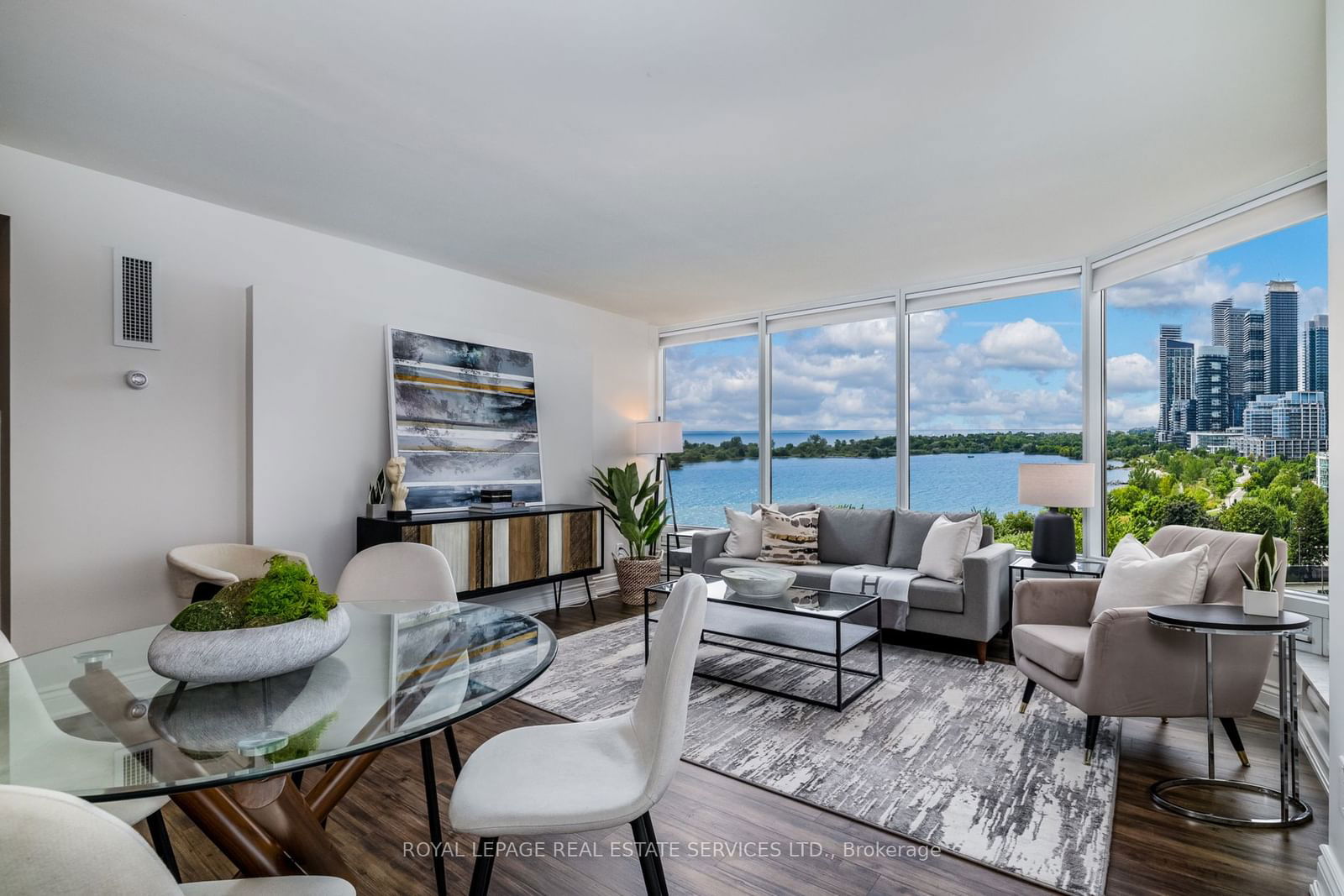 1 Palace Pier Crt, unit 1009 for sale - image #2