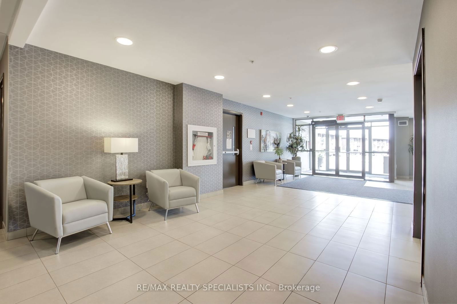 5020 CORPORATE Dr, unit 410 for sale - image #4