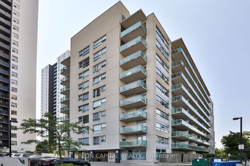 2464 Weston Rd, unit 810 for rent