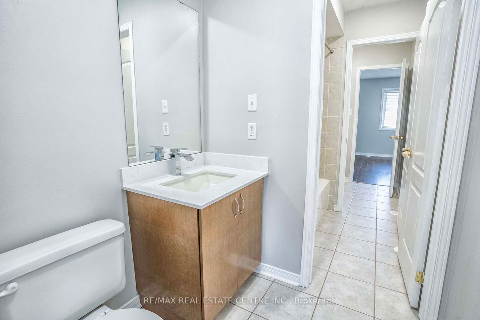 435 Hensall Circ, unit 176 for sale - image #20