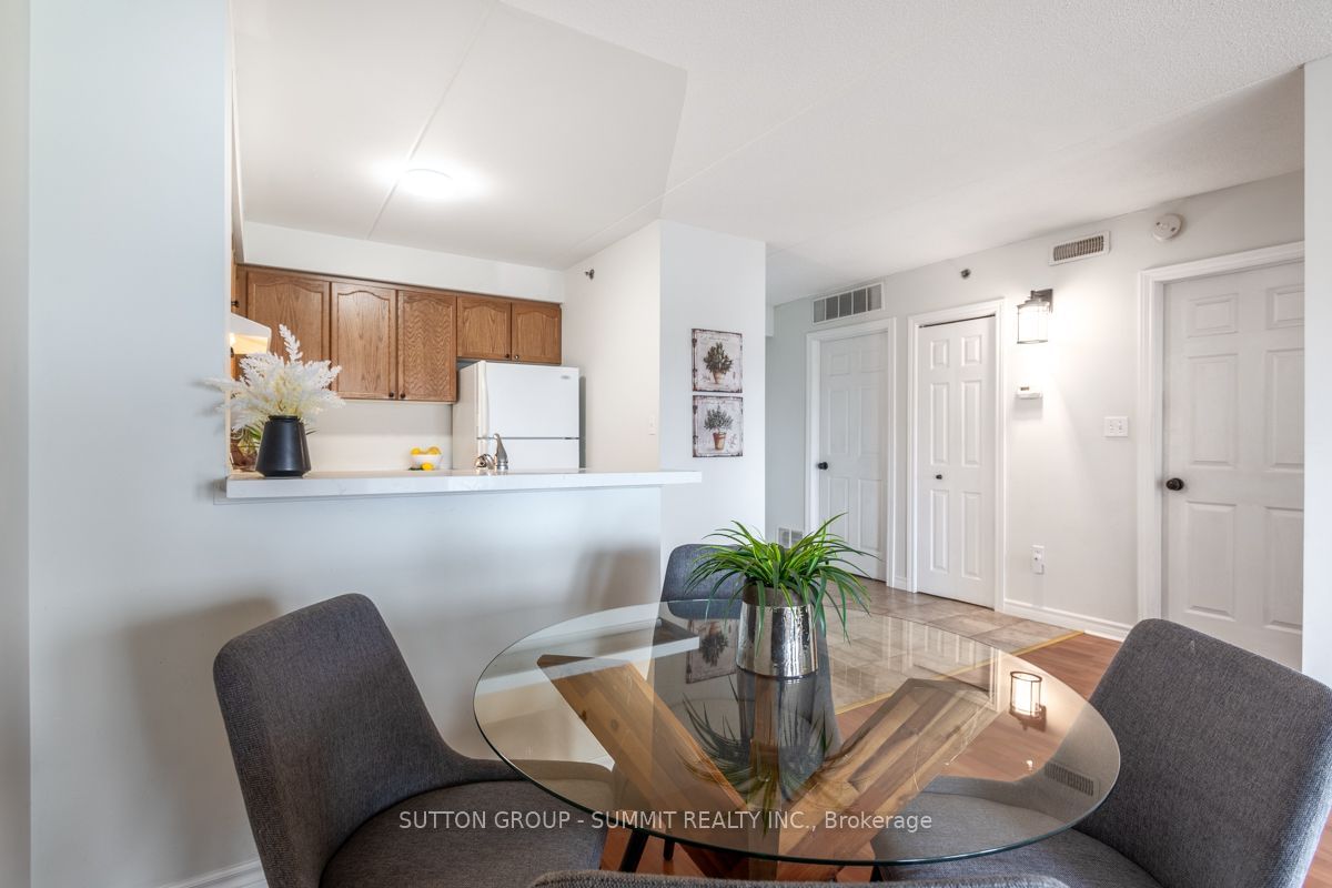 4450 FAIRVIEW St, unit 307 for sale - image #13