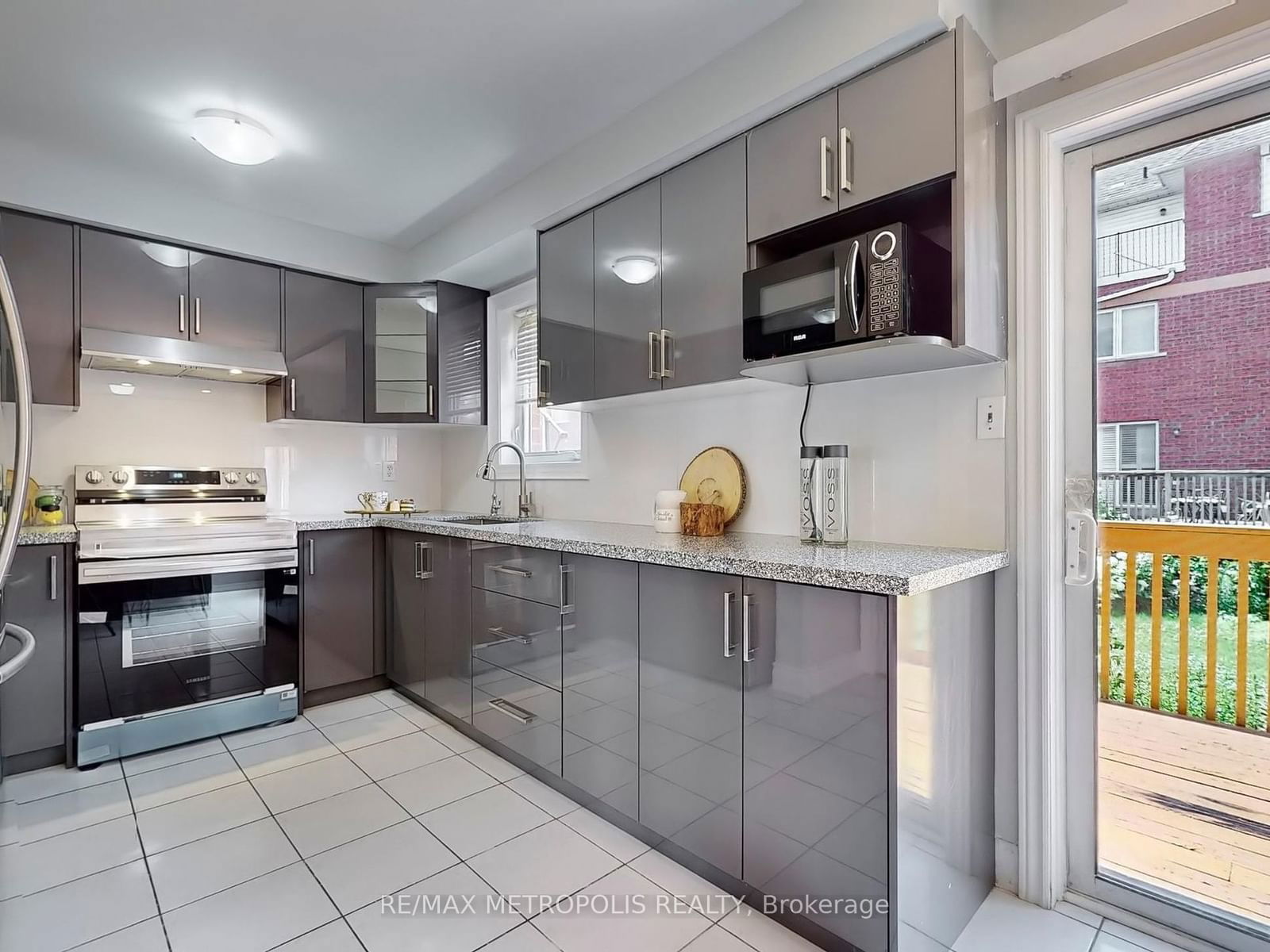 43 Agnes St, unit 14 for sale - image #10