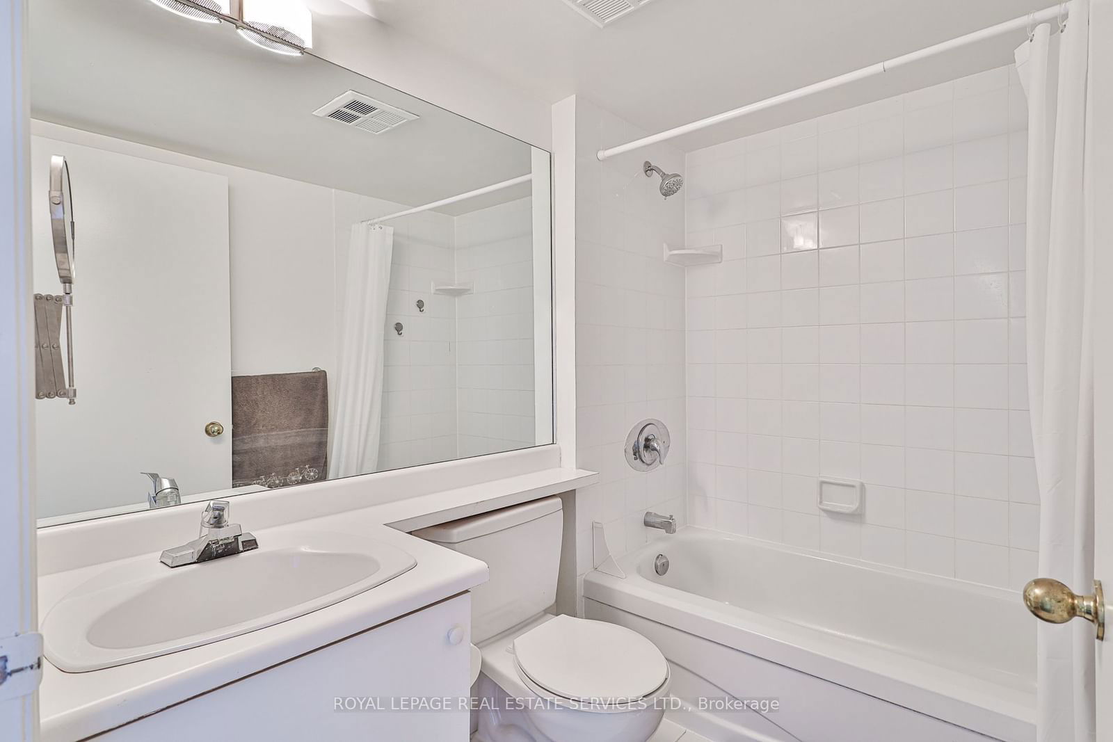 2267 Lake Shore Blvd W, unit 814 for sale - image #12