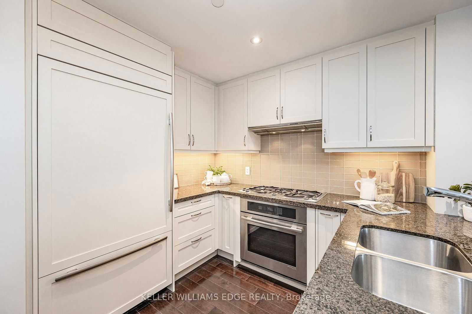 11 Bronte Rd, unit 516 for sale - image #10