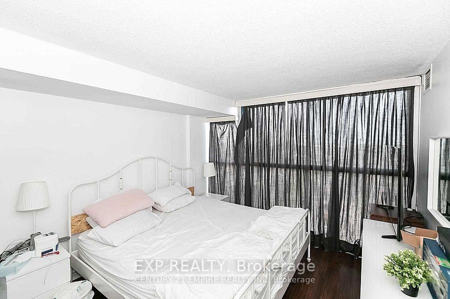 35 Trailwood Dr, unit 1514 for rent - image #6