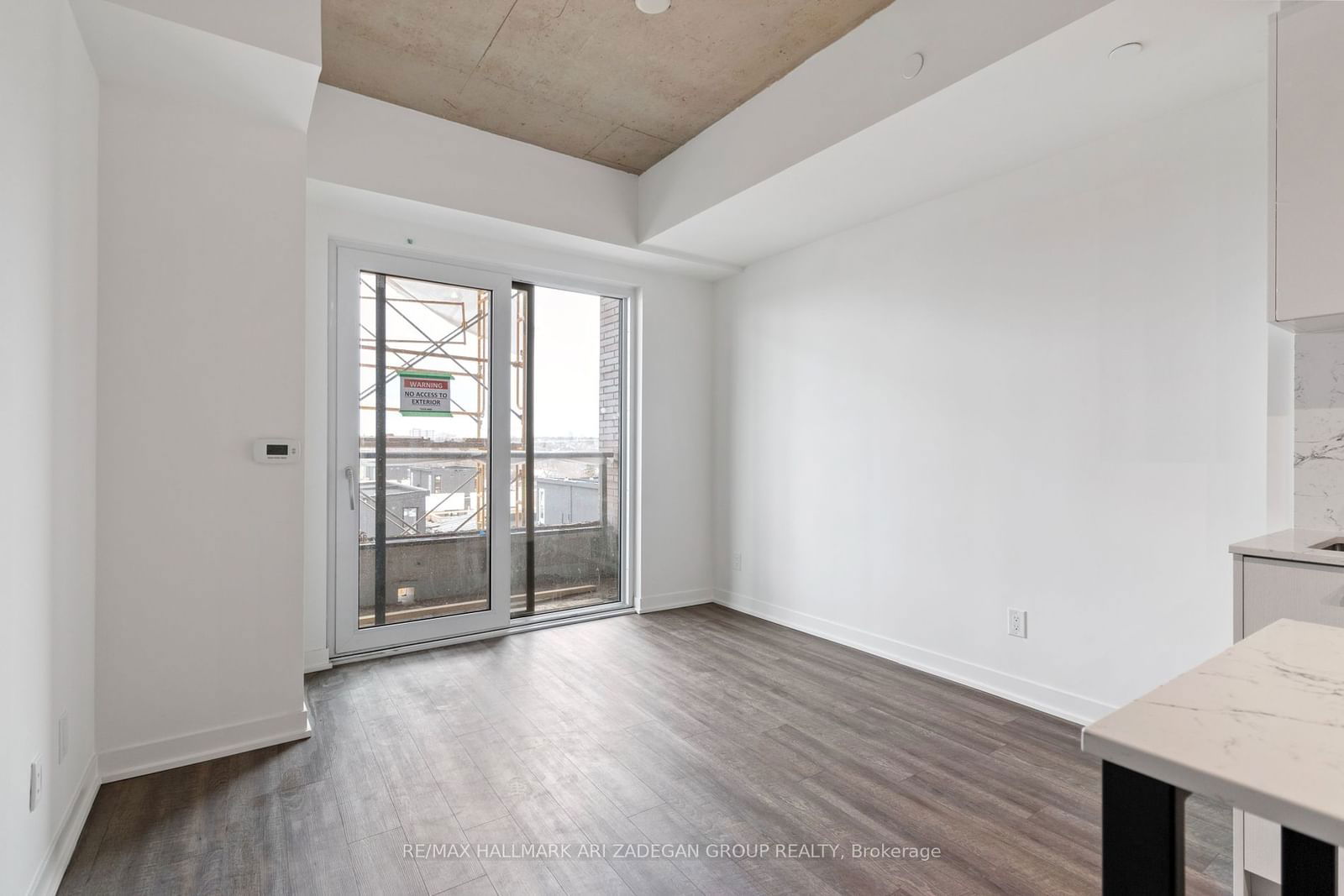 1808 St. Clair Ave W, unit #518 for rent - image #12