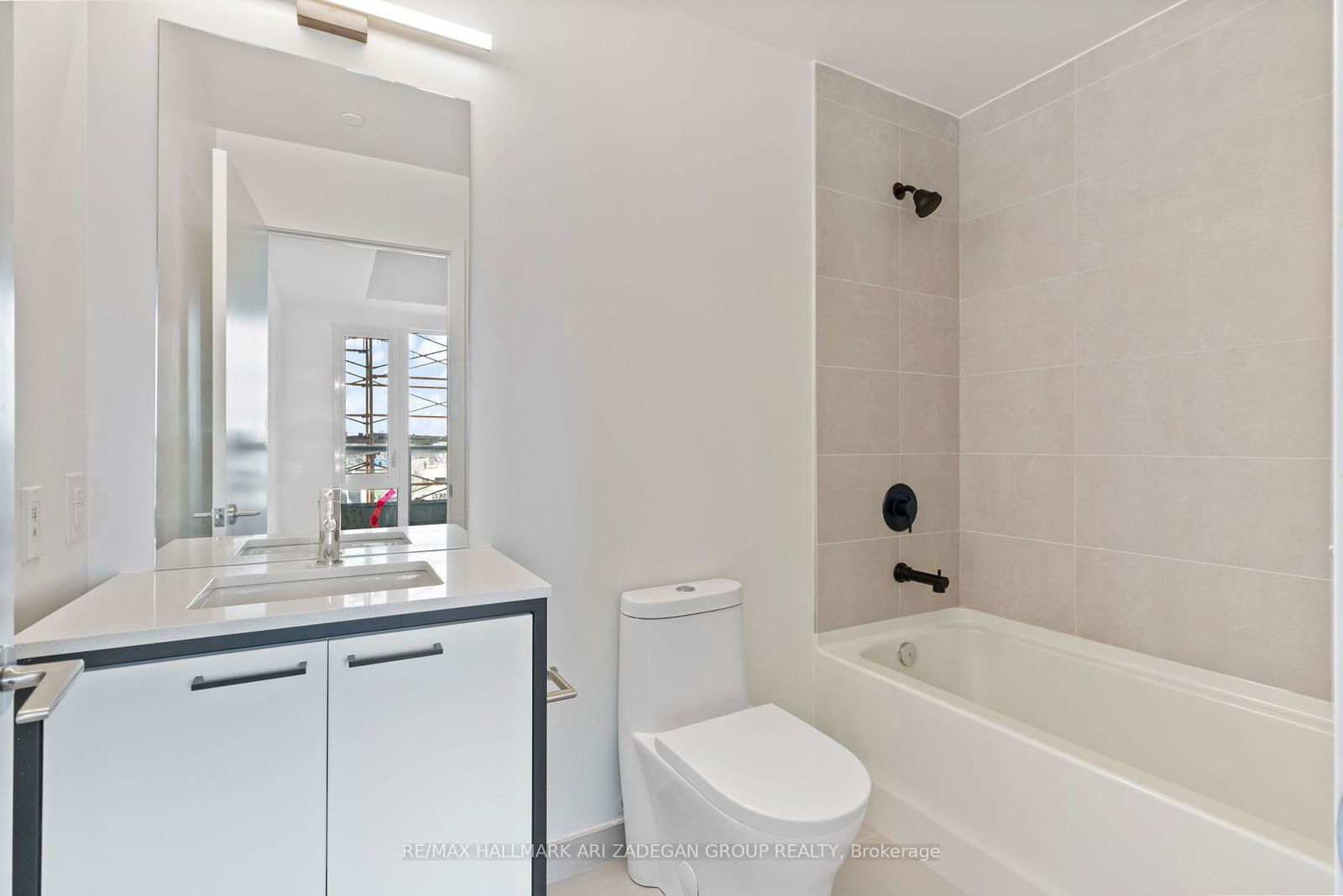 1808 St. Clair Ave W, unit #518 for rent - image #21