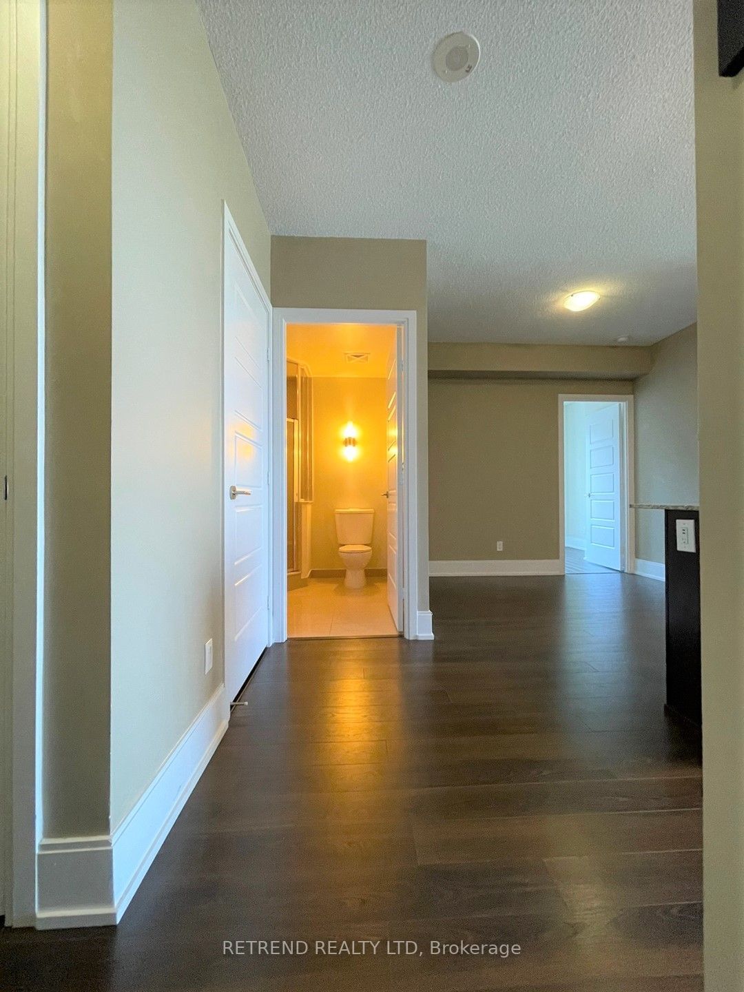 15 Viking Lane, unit 2104 for rent - image #4