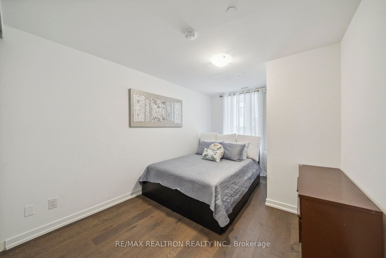 15 Maryport Ave, unit 107 for sale - image #15