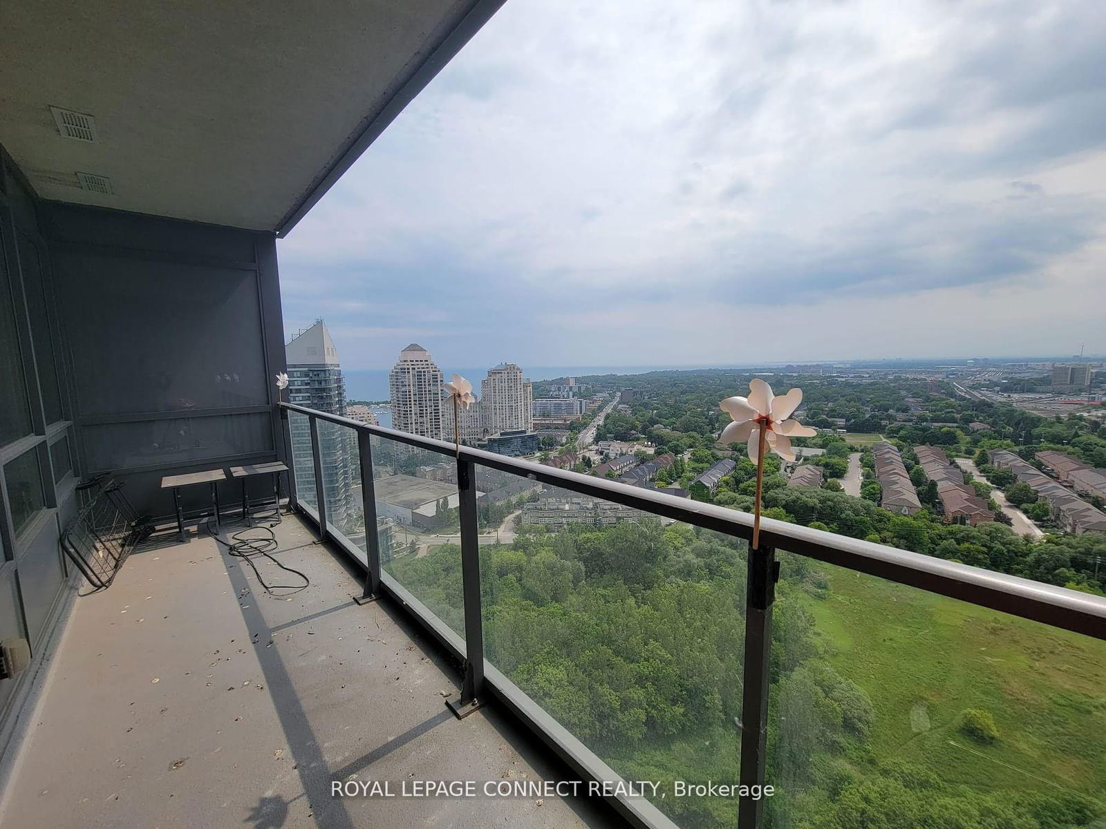 36 Park Lawn Rd, unit 3304 for rent - image #7