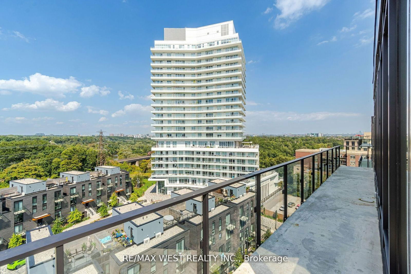 4208 Dundas St W, unit PH 812 for sale - image #27