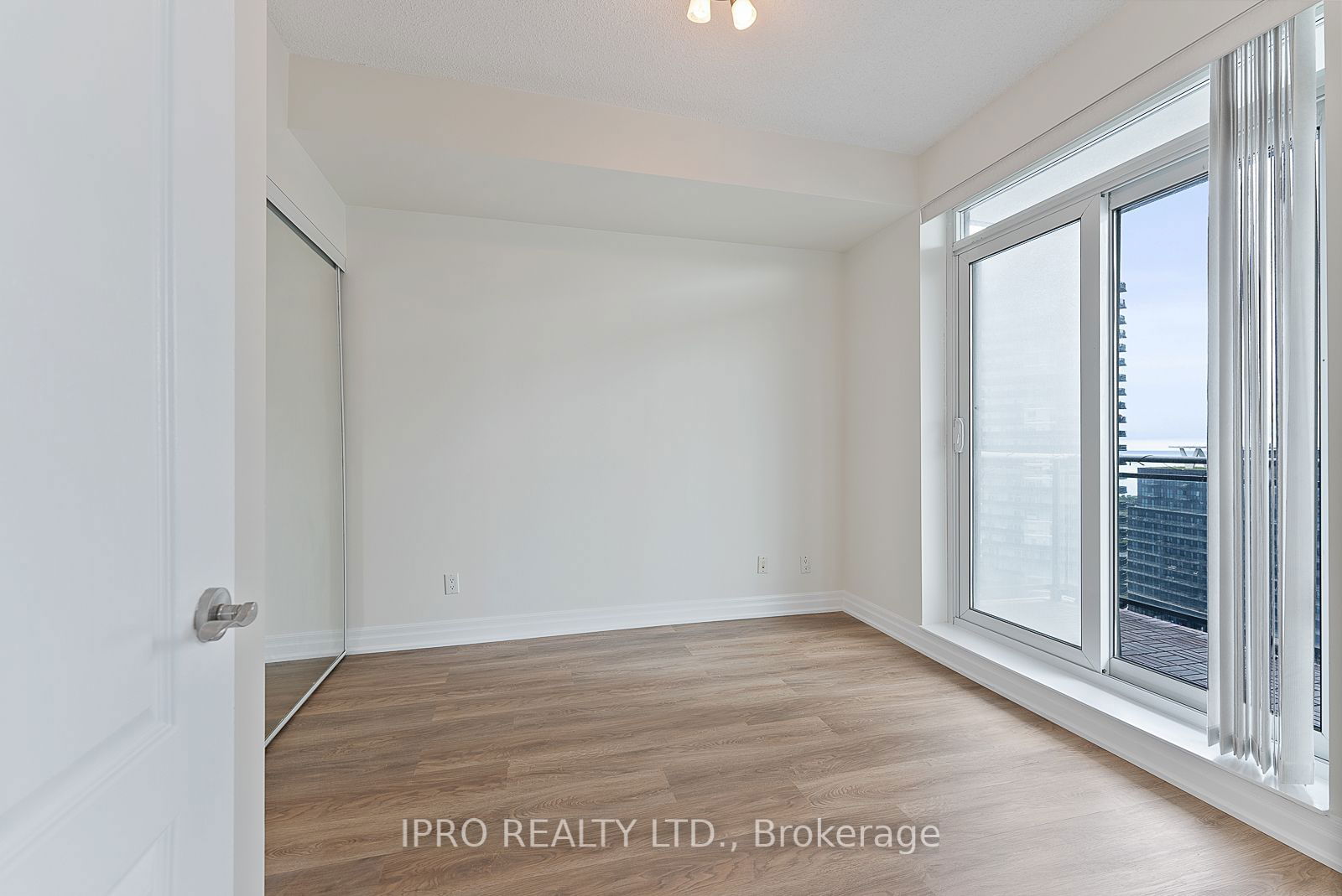 2121 Lake Shore Blvd W, unit 2308 for rent