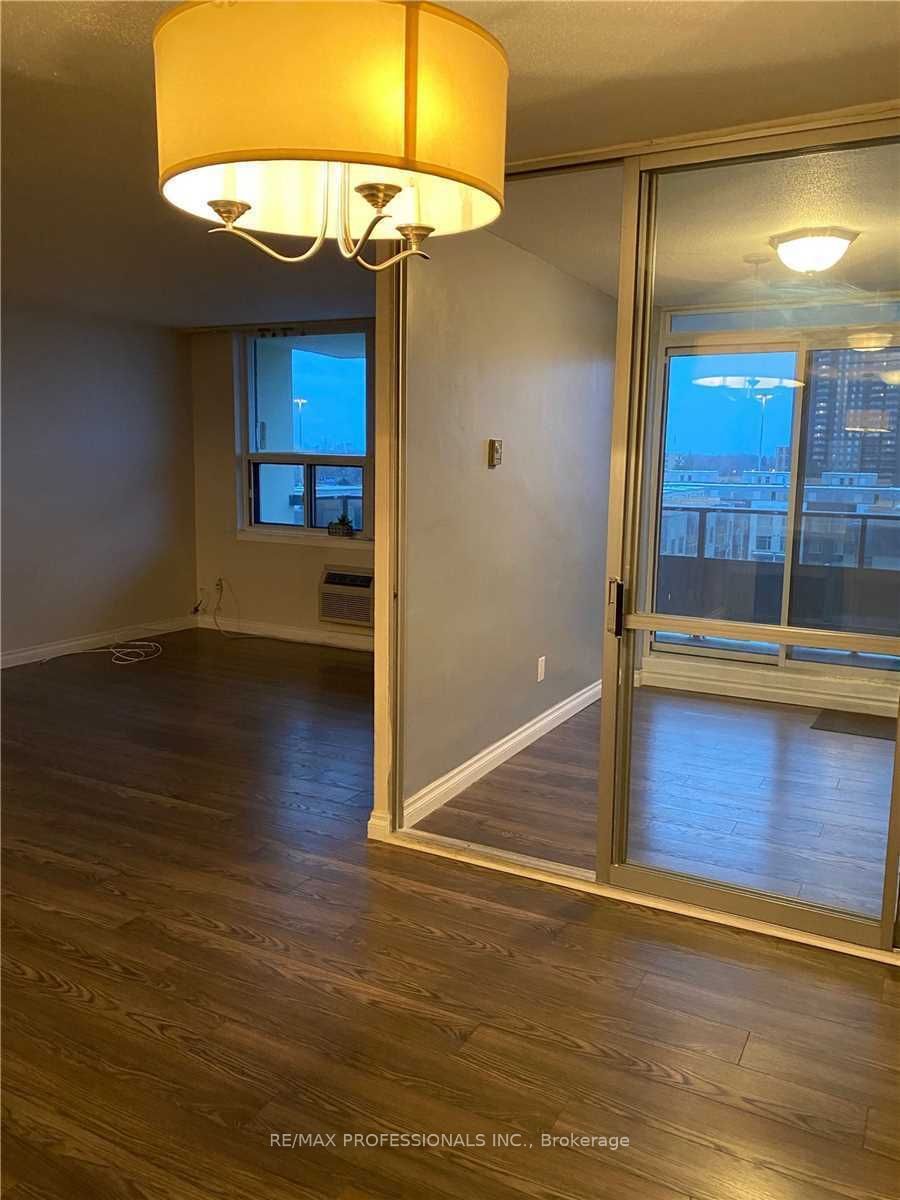 511 The West Mall, unit 602 for rent