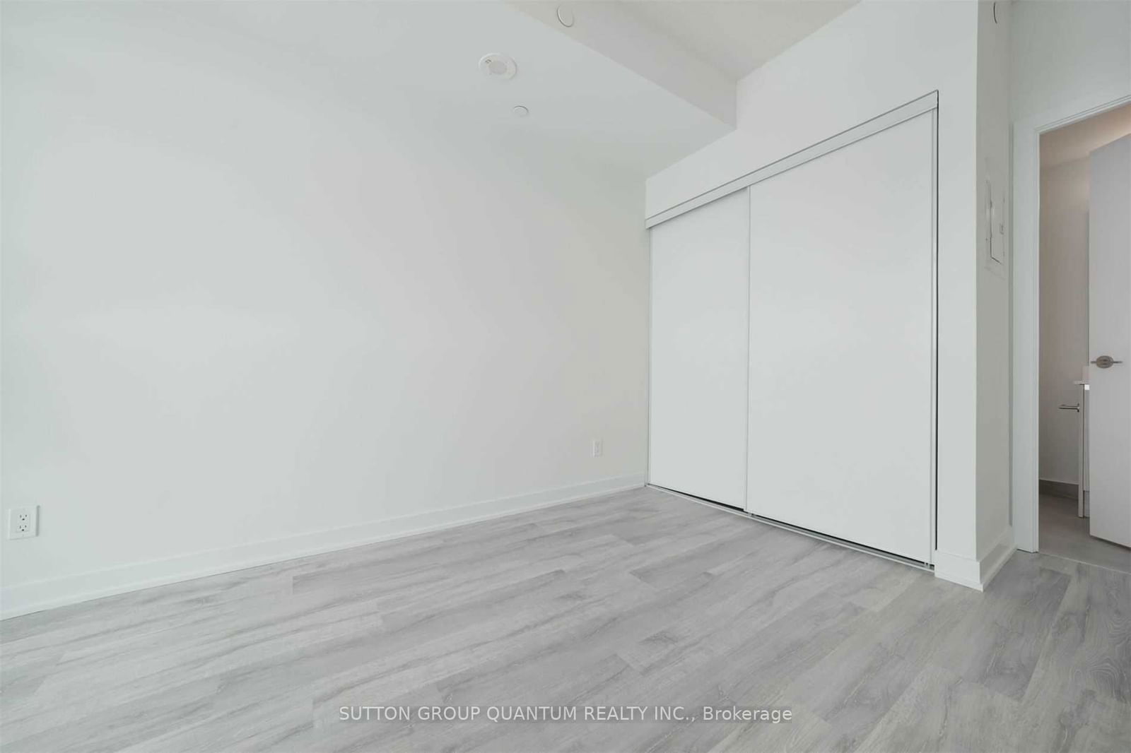 251 Manitoba St, unit 506 for rent - image #8