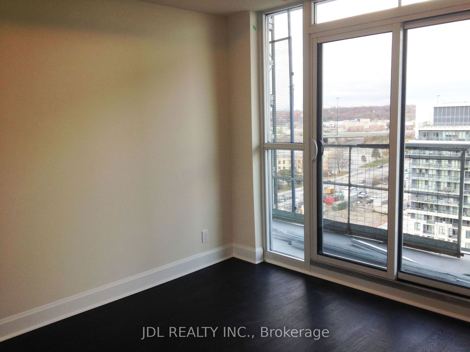 33 Shore Breeze Dr, unit 1108 for rent - image #5