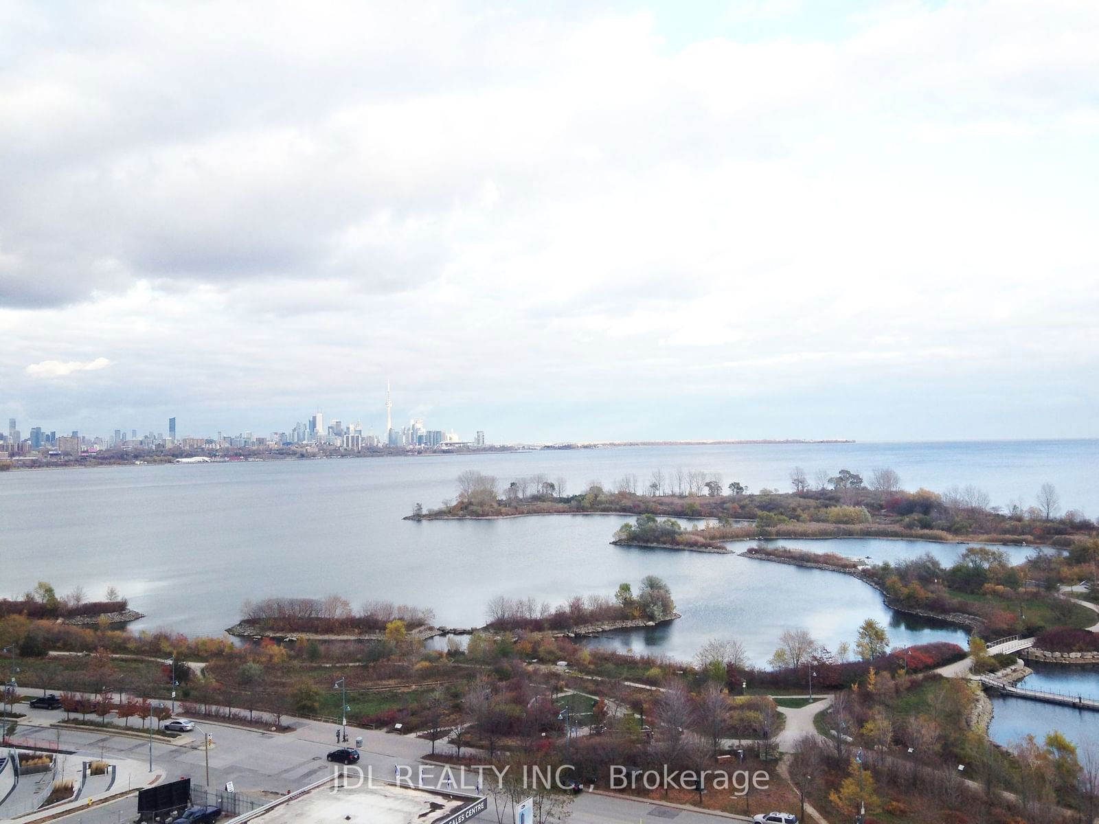 33 Shore Breeze Dr, unit 1108 for rent - image #8