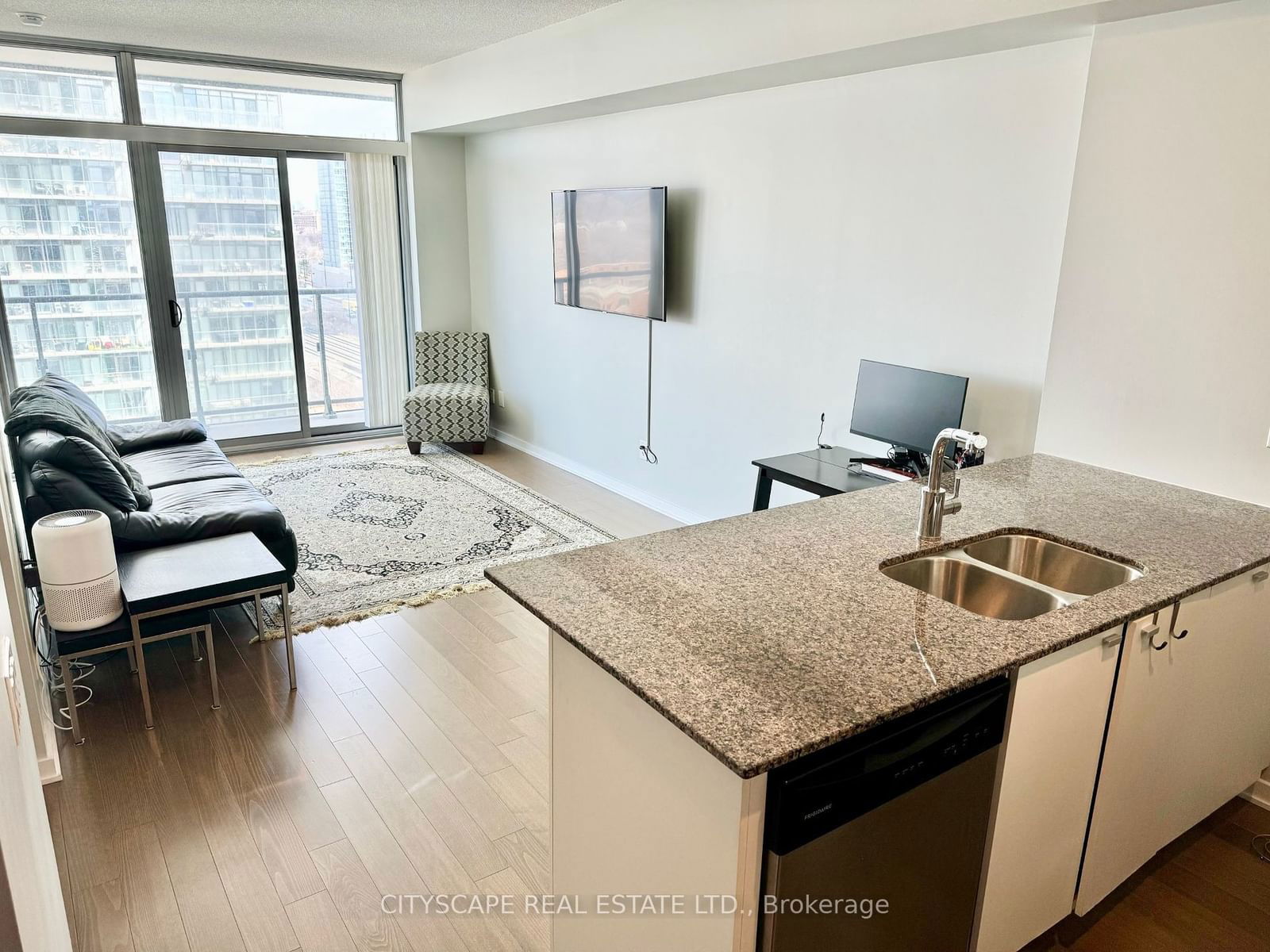 105 The Queensway, unit #1101 for sale - image #6