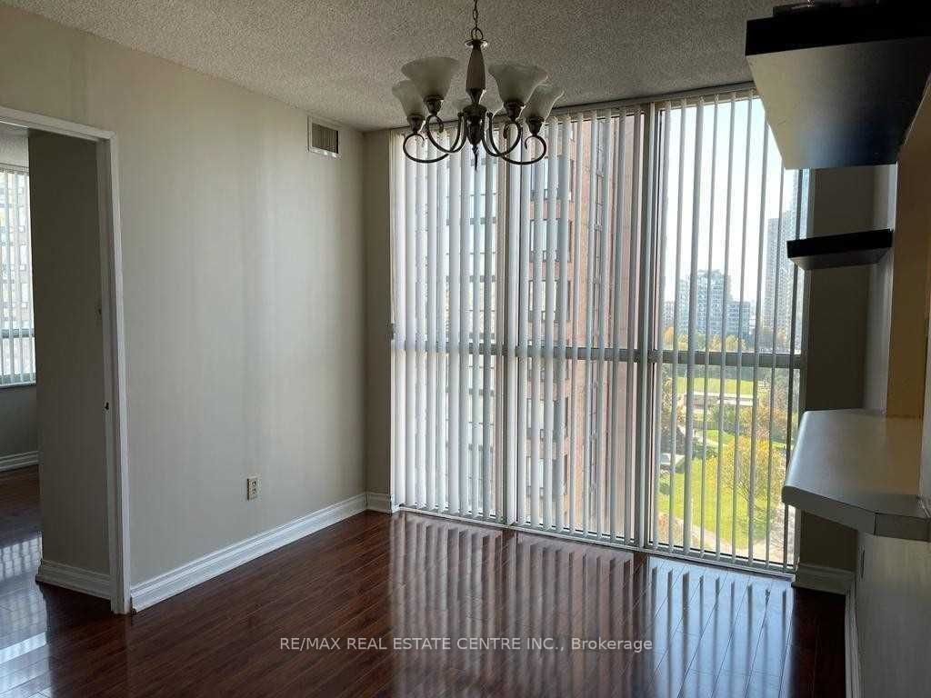 265 Enfield Pl, unit 1403 for sale