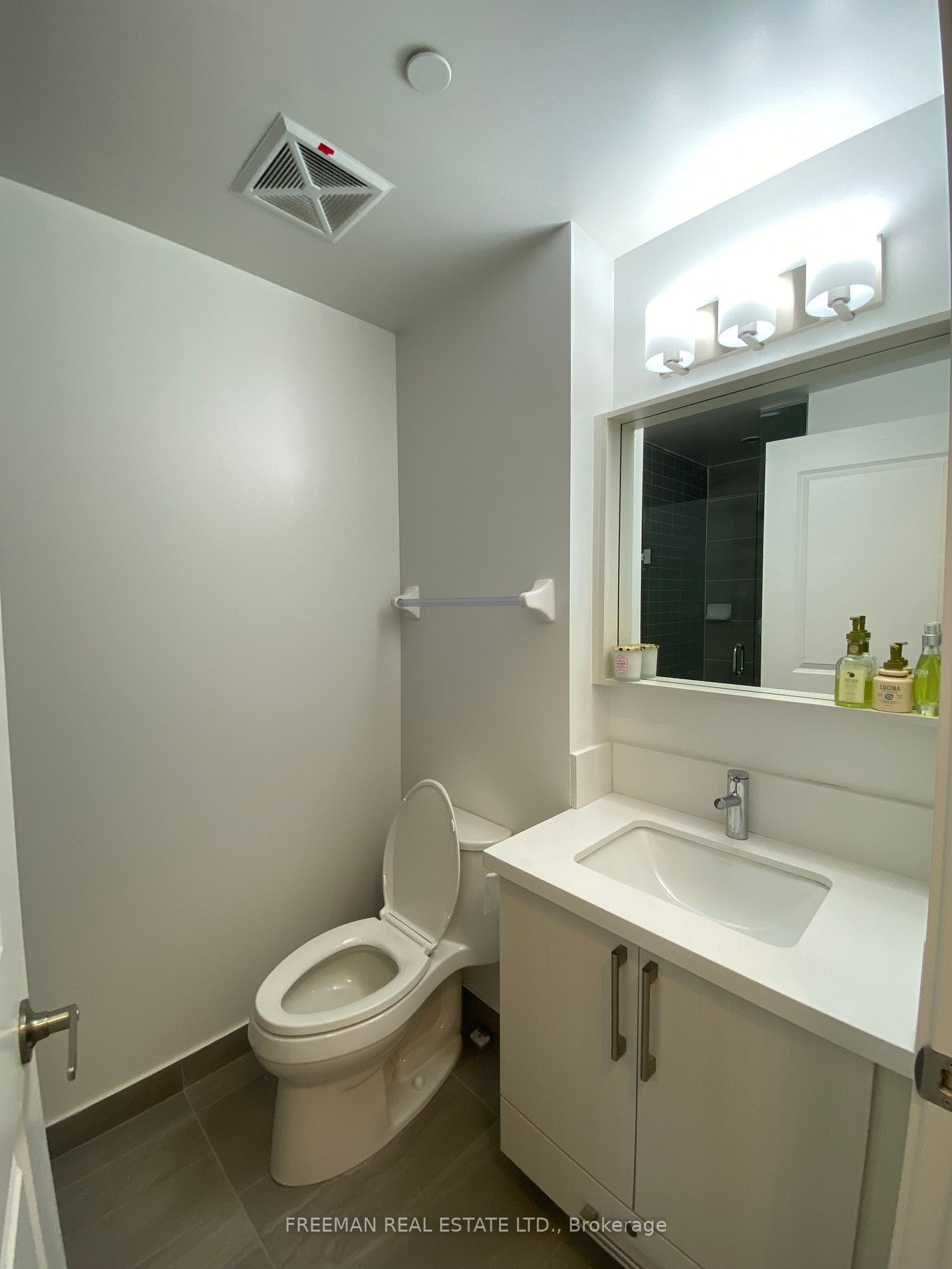 4699 Glen Erin Dr, unit 1509 for sale - image #8