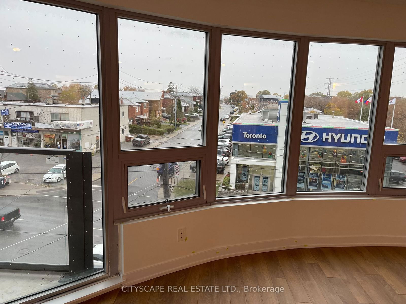 2433 Dufferin St W, unit 507 for sale