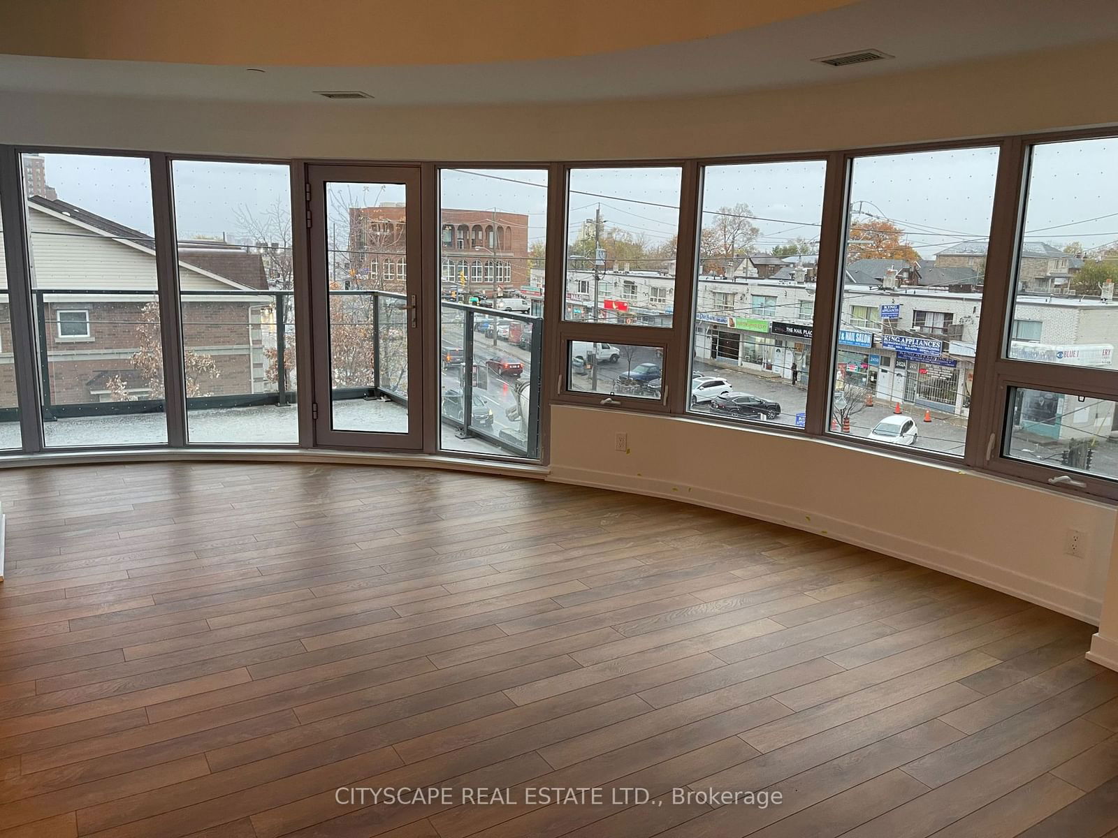 2433 Dufferin St W, unit 507 for sale - image #2