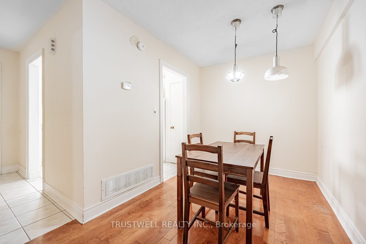 353 Driftwood Ave, unit 7 for sale - image #11