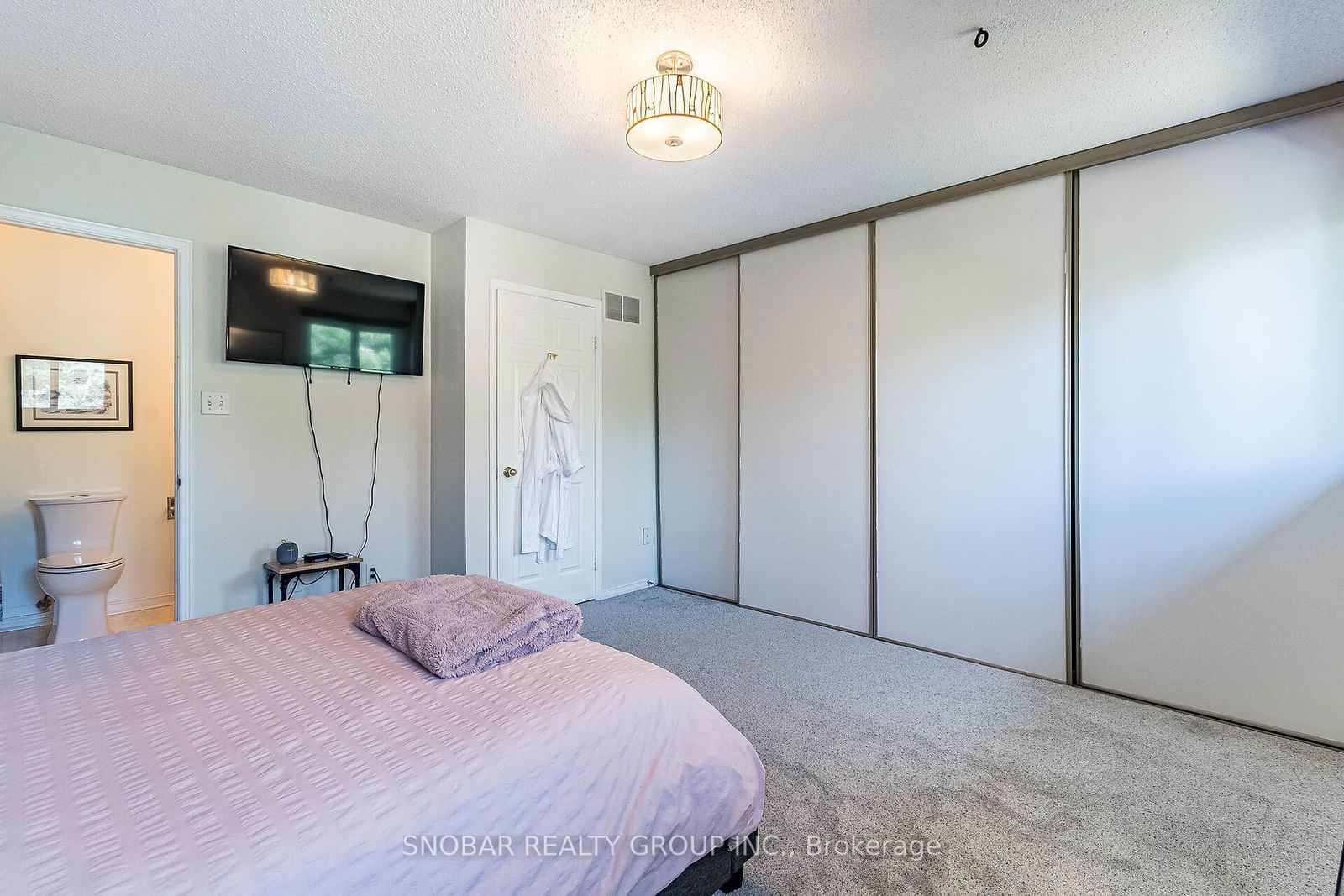 2004 Glenada Cres, unit 19 for sale - image #13