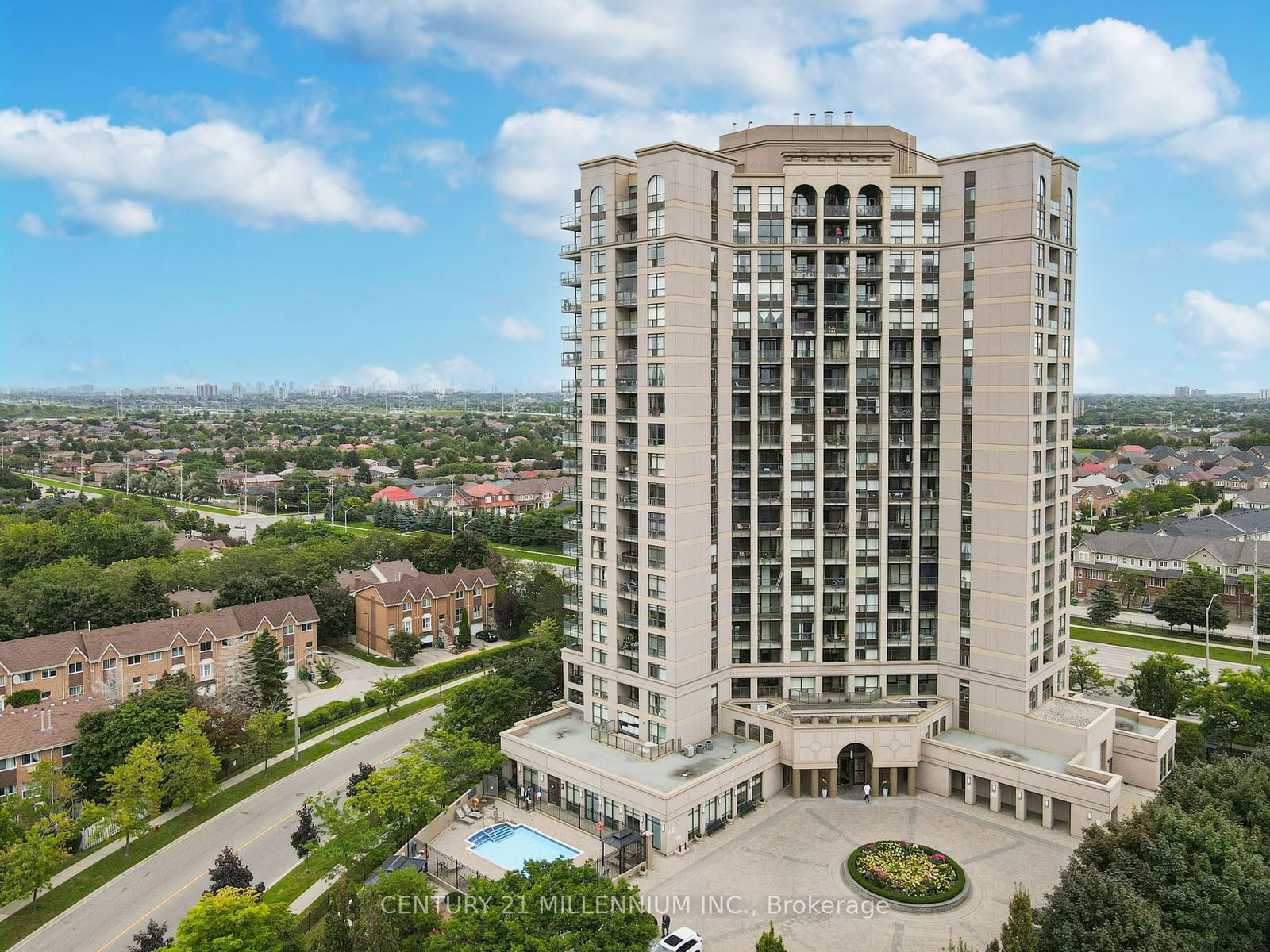 220 Forum Dr N, unit 909 for sale - image #2