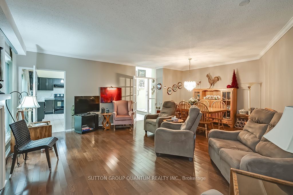 1180 Walden Circ, unit 44 for sale - image #8