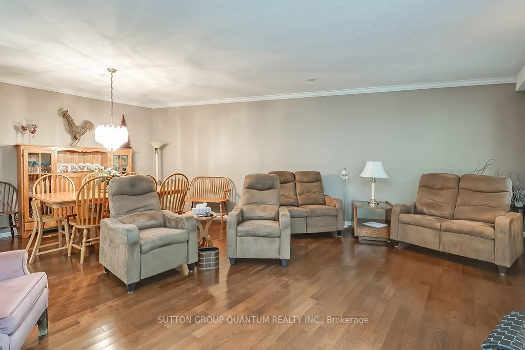 1180 Walden Circ, unit 44 for sale - image #9