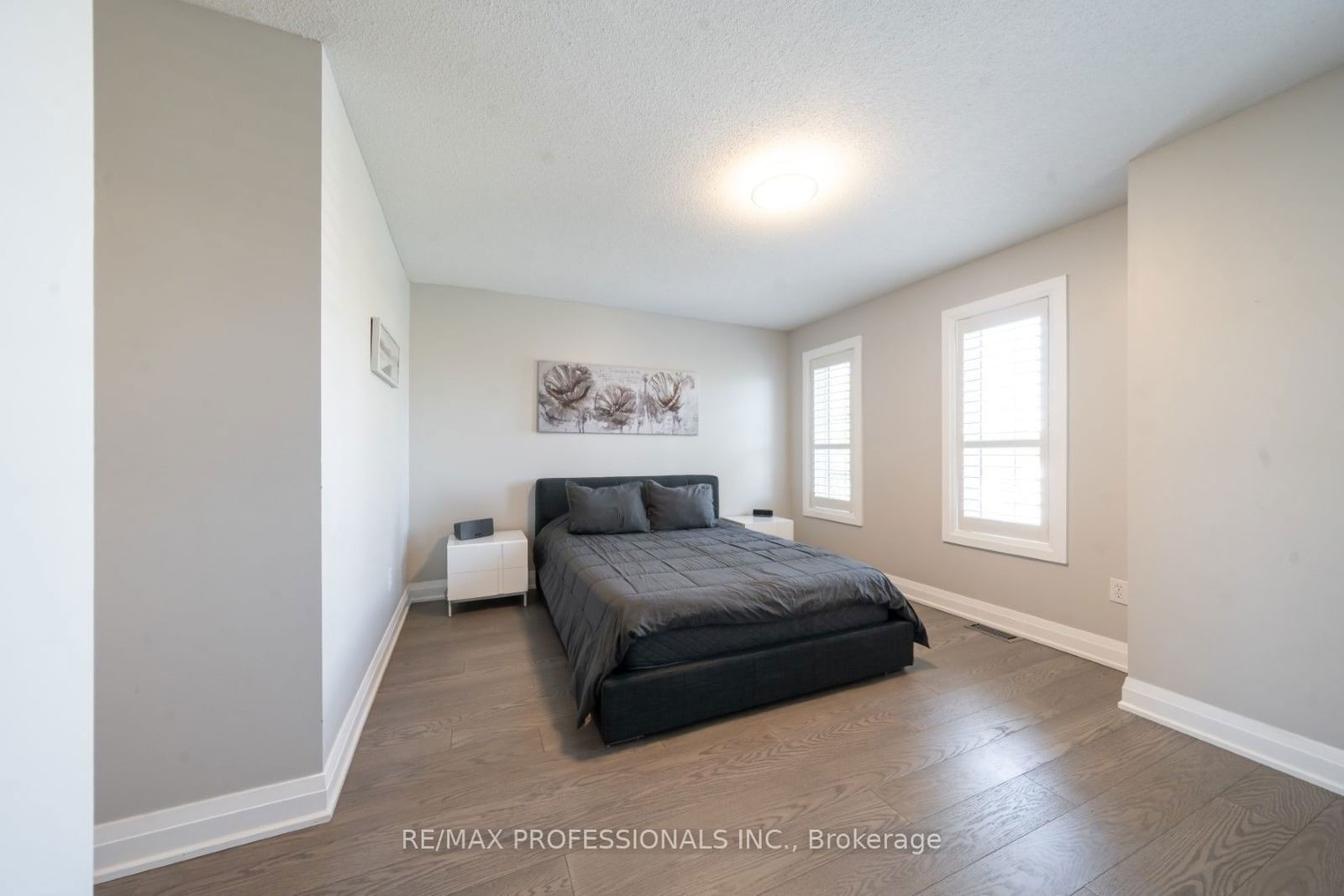 1128 Dundas St W, unit 110 for sale - image #26