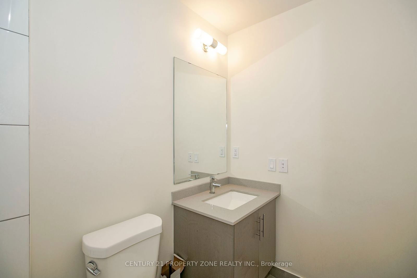 509 Dundas St, unit 211 for sale - image #14