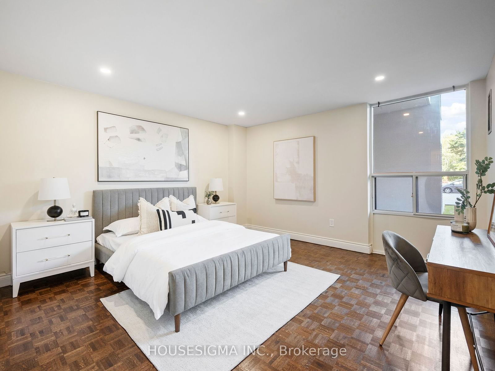 1515 Lakeshore Rd E, unit 101 for sale - image #21