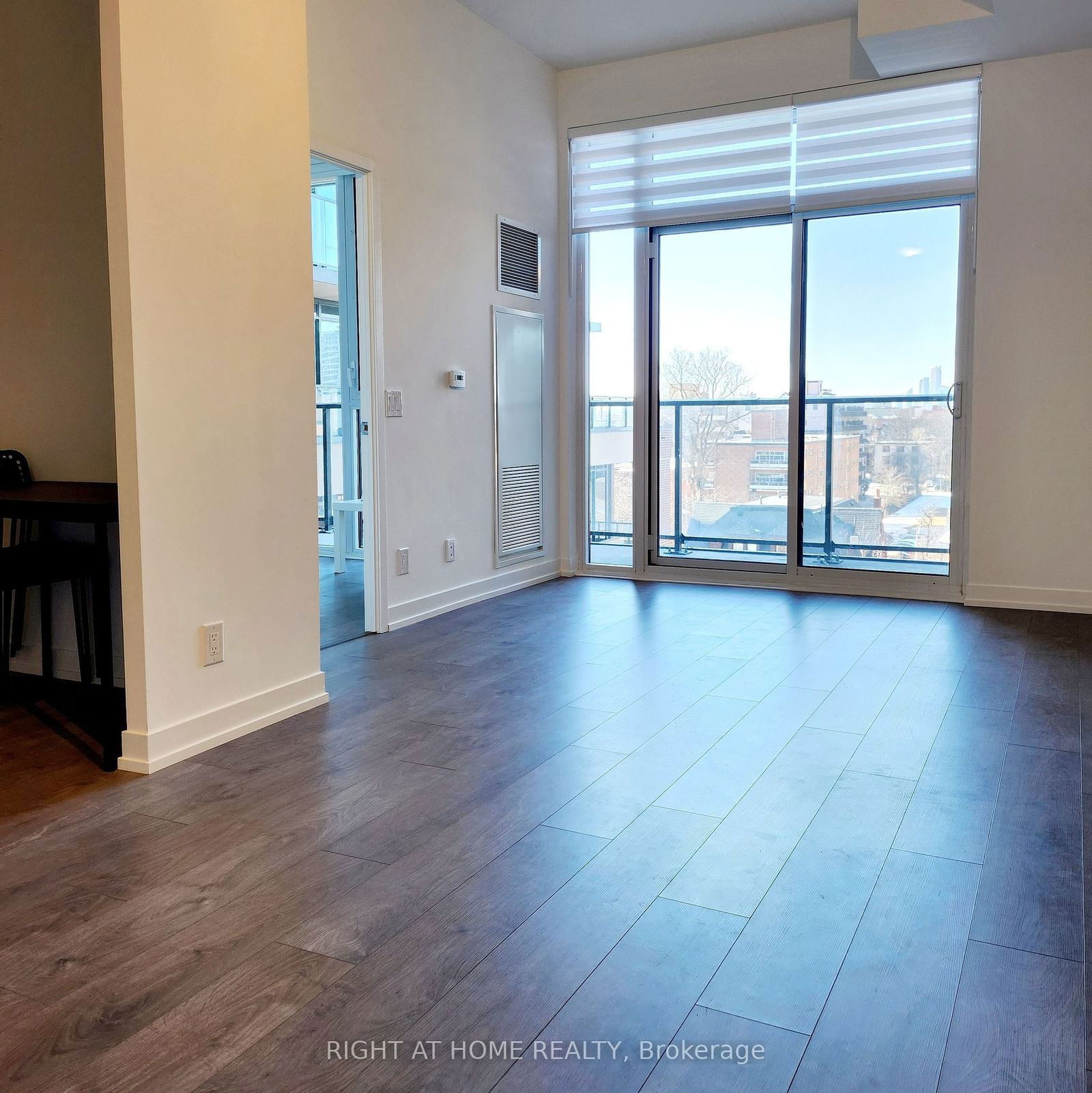 270 Dufferin St W, unit 513 for sale - image #6